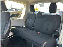 2024 Chrysler Voyager LX Van 4D Thumbnail 9