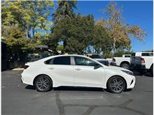 2023 Kia Forte GT-Line Sedan 4D Thumbnail 2