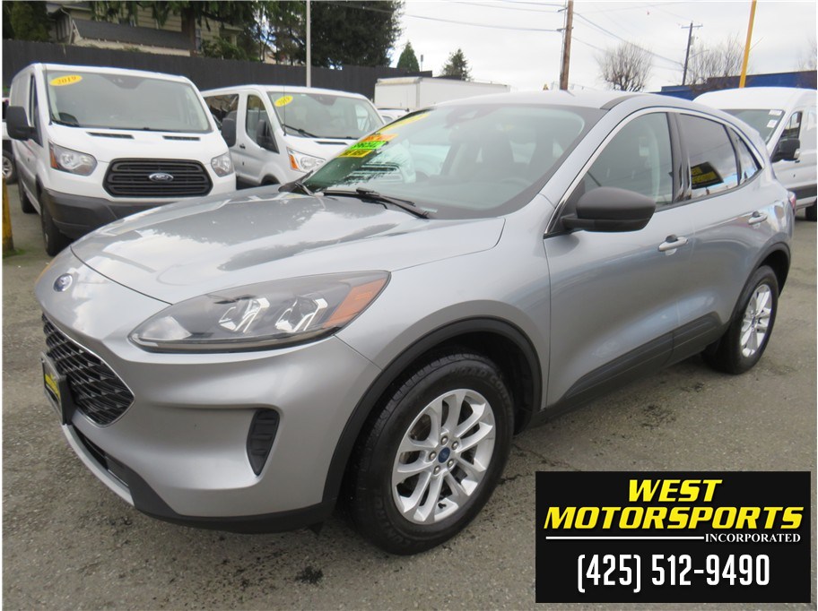 2022 Ford Escape SE Sport Utility 4D