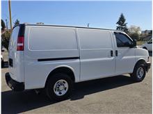 2022 Chevrolet Express 3500 Cargo Regular Van 3D Thumbnail 6