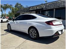 2023 Hyundai Sonata SEL Sedan 4D Thumbnail 2