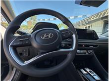2023 Hyundai Sonata SEL Sedan 4D Thumbnail 9