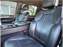2022 Jeep Wagoneer Series III Sport Utility 4D Thumbnail 7