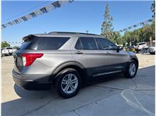 2022 Ford Explorer XLT Sport Utility 4D Thumbnail 4