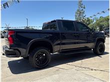 2022 Chevrolet Silverado 1500 Crew Cab ZR2 Pickup 4D 5 3/4 ft Thumbnail 4