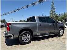2022 Chevrolet Silverado 1500 Limited Crew Cab LTZ Pickup 4D 5 3/4 ft Thumbnail 4