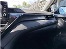 2022 Toyota Camry Hybrid LE Sedan 4D Thumbnail 11