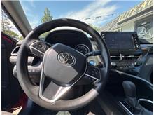 2022 Toyota Camry Hybrid LE Sedan 4D Thumbnail 8