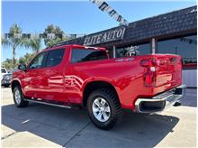 2024 Chevrolet Silverado 1500 Crew Cab LT Pickup 4D 6 1/2 ft Thumbnail 2
