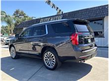 2023 GMC Yukon Denali Ultimate Sport Utility 4D Thumbnail 2