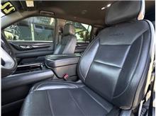 2022 GMC Yukon XL Denali Sport Utility 4D Thumbnail 8