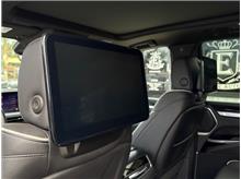 2025 Cadillac Escalade Sport SUV 4D Thumbnail 9