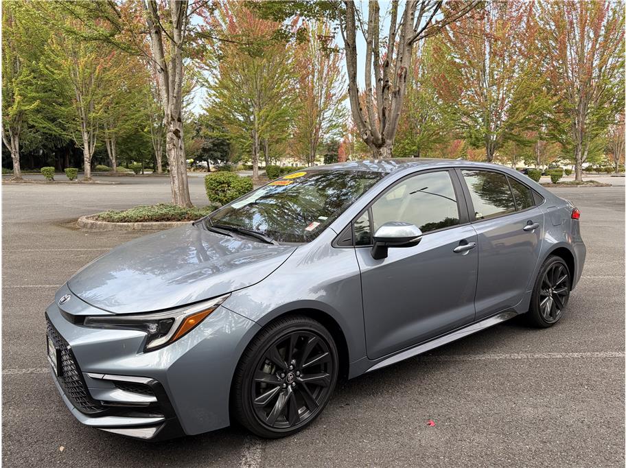2024 Toyota Corolla Hybrid SE Sedan 4D