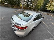 2024 Toyota Corolla XSE Sedan 4D Thumbnail 6