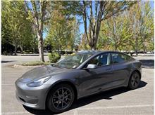 2022 Tesla Model 3 Long Range Sedan 4D