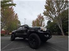 2014 Toyota Tacoma Double Cab Pickup 4D 5 ft Thumbnail 11