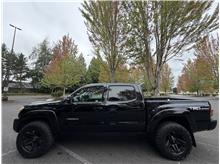 2014 Toyota Tacoma Double Cab Pickup 4D 5 ft Thumbnail 2