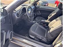 2013 Volkswagen Beetle 2.5L Hatchback 2D Thumbnail 11