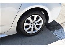 2024 Toyota Corolla LE Sedan 4D Thumbnail 12