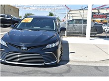 2023 Toyota Camry LE Sedan 4D Thumbnail 3