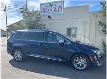 2018 Chrysler Pacifica * Loaded - Third Row - Clean CARFAX!!!