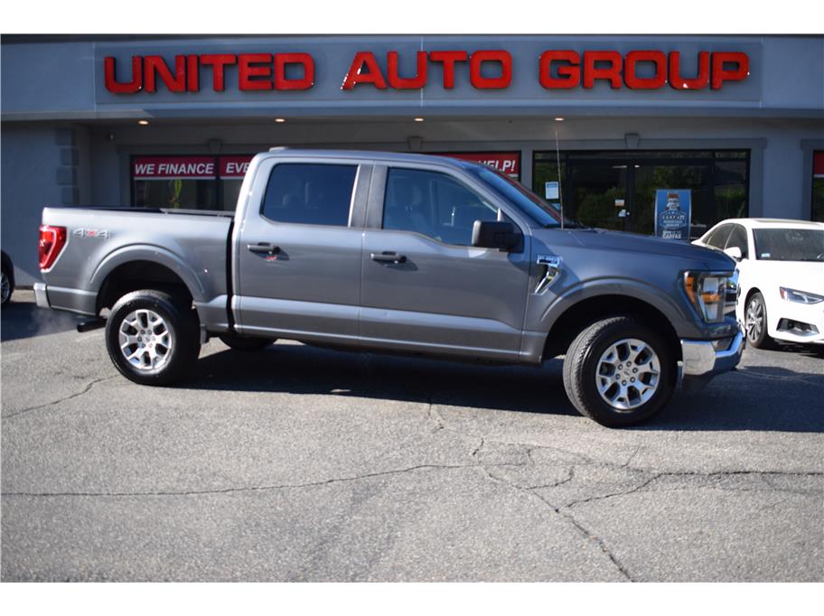 2023 Ford F150 SuperCrew Cab XLT Pickup 4D 5 1/2 ft