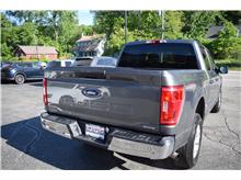 2023 Ford F150 SuperCrew Cab XLT Pickup 4D 5 1/2 ft Thumbnail 5
