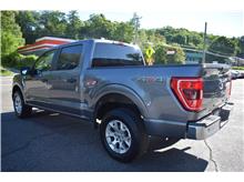 2023 Ford F150 SuperCrew Cab XLT Pickup 4D 5 1/2 ft Thumbnail 8