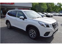 2023 Subaru Forester Premium Sport Utility 4D Thumbnail 3