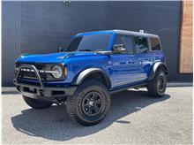 2021 Ford Bronco First Edition | Lightning Blue