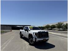 2024 GMC Sierra 2500 HD Crew Cab Denali Ultimate Pickup 4D 6 1/2 ft