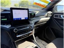 2020 Ford Explorer XLT Sport Utility 4D Thumbnail 11