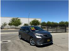 2021 Toyota Sienna Platinum Minivan 4D Thumbnail 1