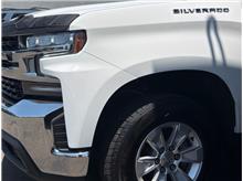 2021 Chevrolet Silverado 1500 Crew Cab LT Pickup 4D 5 3/4 ft Thumbnail 3
