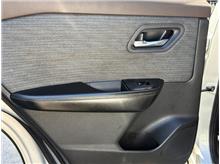 2021 Nissan Rogue SV Sport Utility 4D Thumbnail 12