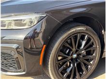 2022 BMW 7 Series 740i Sedan 4D Thumbnail 3