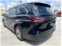 2021 Toyota Sienna LE Minivan 4D Thumbnail 5