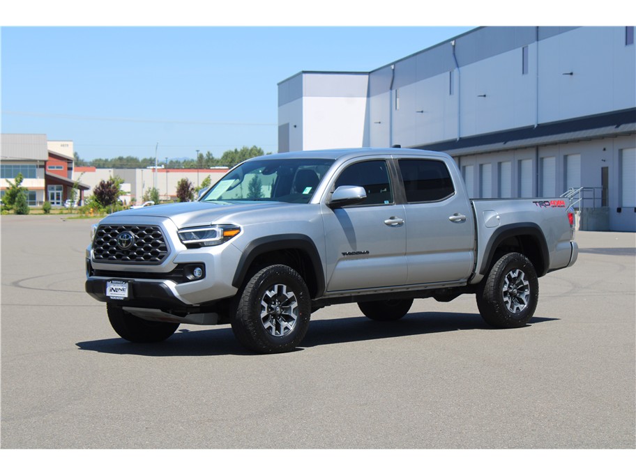 2023 Toyota Tacoma Double Cab TRD Off-Road Pickup 4D 5 ft