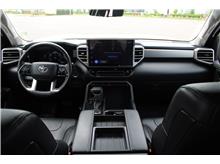 2024 Toyota Tundra CrewMax Limited Pickup 4D 6 1/2 ft Thumbnail 10