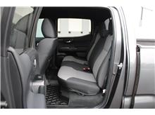 2023 Toyota Tacoma Double Cab TRD Off-Road Pickup 4D 6 ft Thumbnail 12