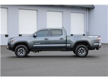 2023 Toyota Tacoma Double Cab TRD Off-Road Pickup 4D 6 ft Thumbnail 2