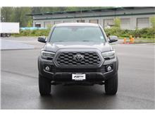 2023 Toyota Tacoma Double Cab TRD Off-Road Pickup 4D 6 ft Thumbnail 5
