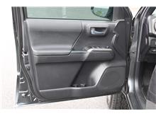 2023 Toyota Tacoma Double Cab TRD Off-Road Pickup 4D 6 ft Thumbnail 7
