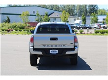 2023 Toyota Tacoma Double Cab TRD Off-Road Pickup 4D 5 ft Thumbnail 5