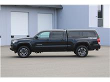 2022 Toyota Tacoma Double Cab TRD Sport Pickup 4D 6 ft Thumbnail 2