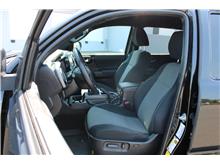 2022 Toyota Tacoma Double Cab TRD Sport Pickup 4D 6 ft Thumbnail 8
