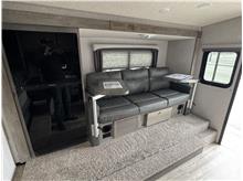 2026 Northwood Manufacturing Artic Fox 990 Thumbnail 7