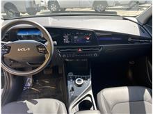 2023 Kia Niro EV Wind Wagon 4D Thumbnail 10