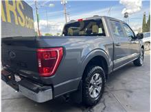 2023 Ford F150 SuperCrew Cab XLT Pickup 4D 5 1/2 ft Thumbnail 3