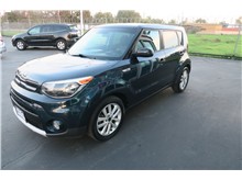 2019 Kia Soul + Wagon 4D Thumbnail 2